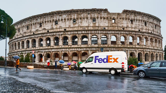 How to ship to Italy