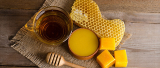 The Thai Beeswax Brand Making Households More Sustainable