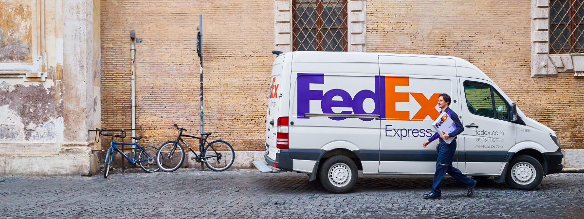 Does FedEx ship to Czech Republic?