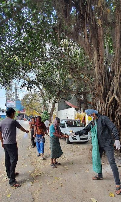 Image of food being delivered in Delhi